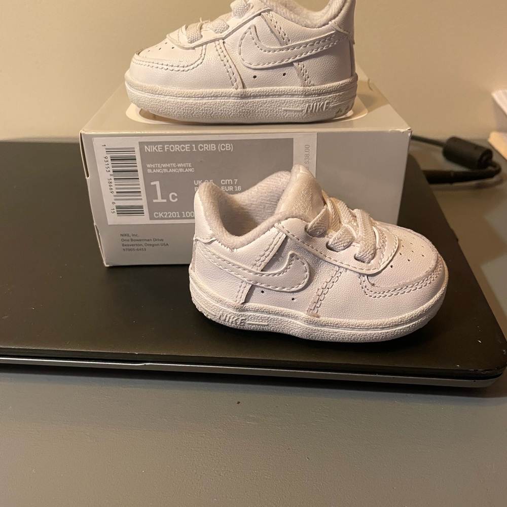 Air Force 1 crib shoes